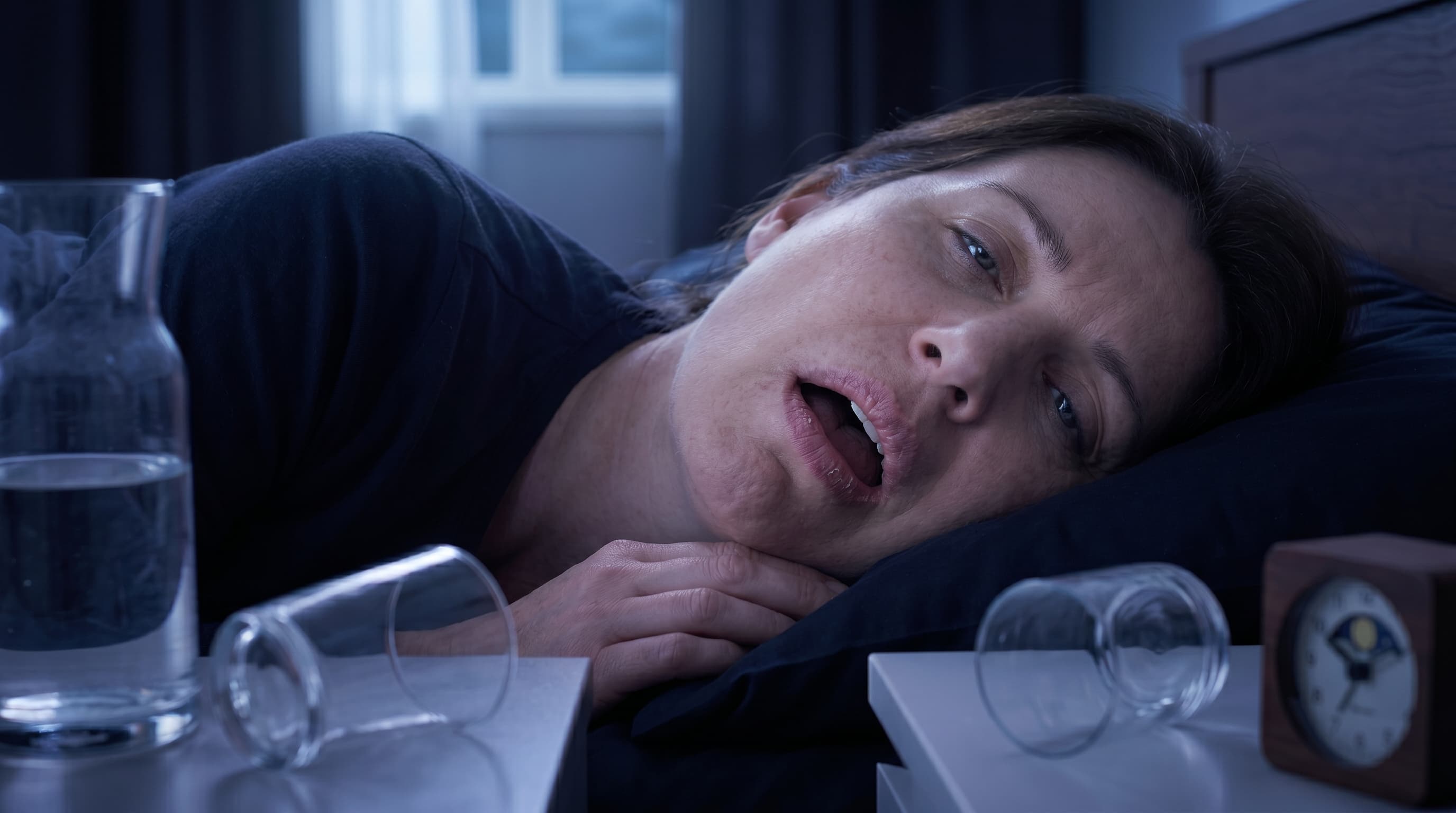 Dry Mouth at Night: Causes, Health Risks, and Solutions